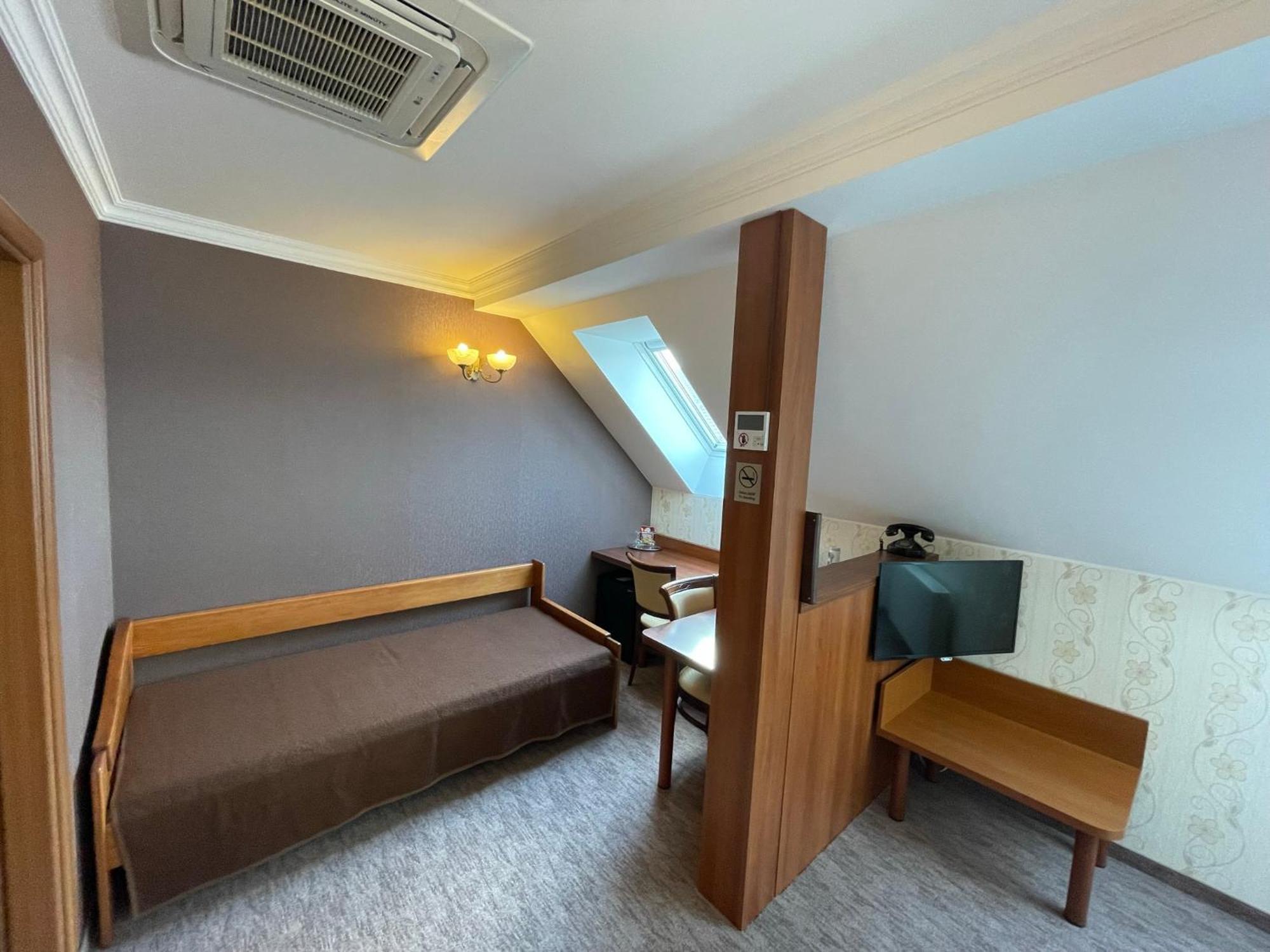 Hotel Lipa Бойнице Екстериор снимка
