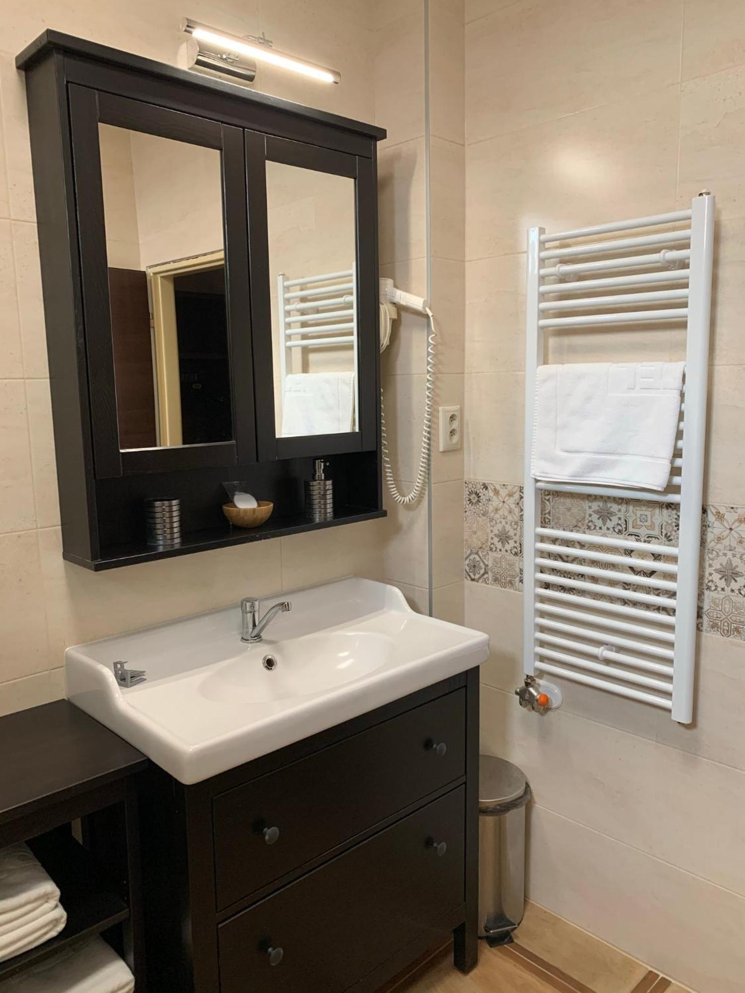 Hotel Lipa Бойнице Екстериор снимка