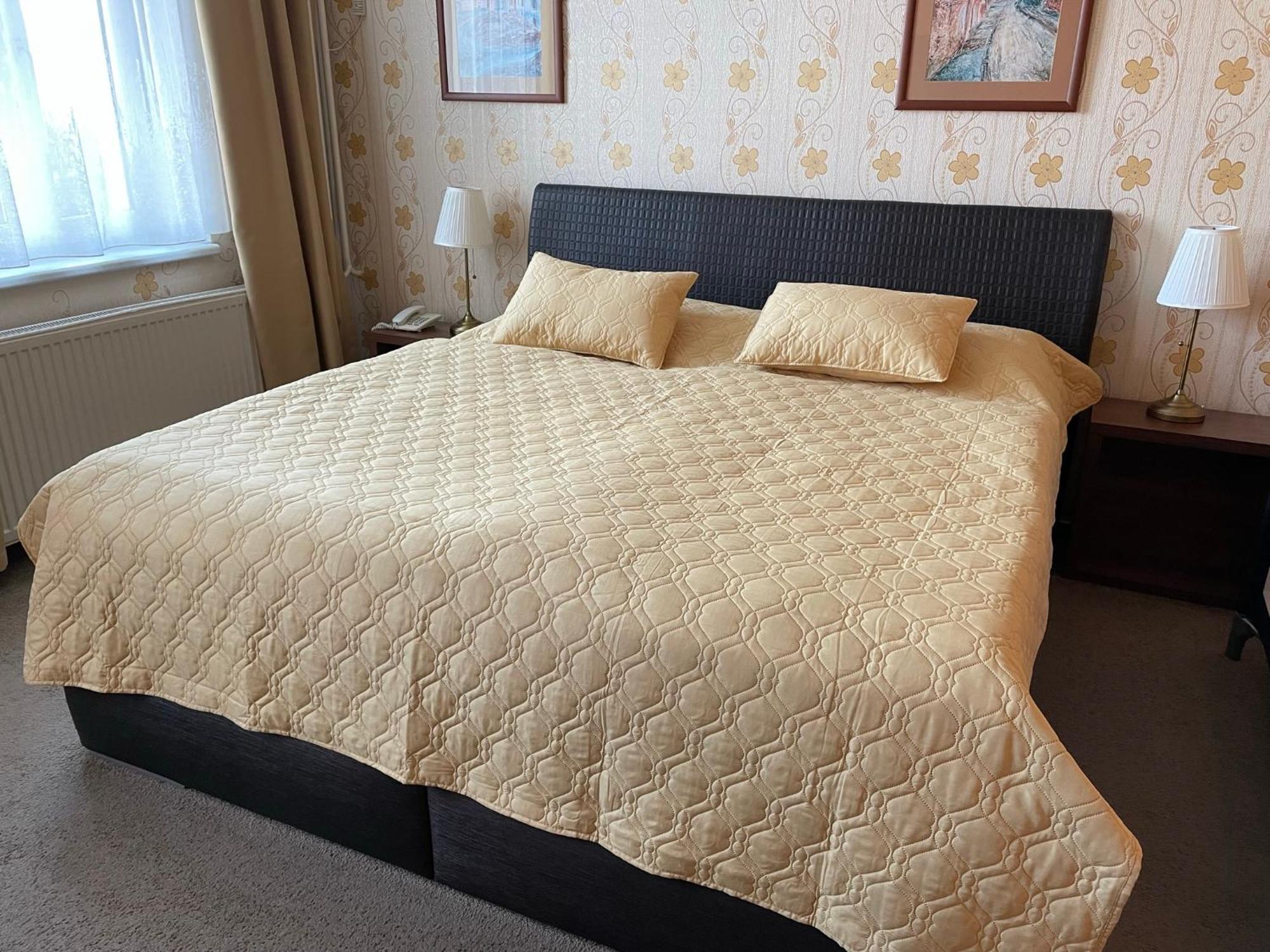 Hotel Lipa Бойнице Екстериор снимка