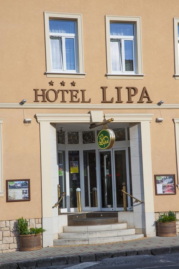 Hotel Lipa Бойнице Екстериор снимка