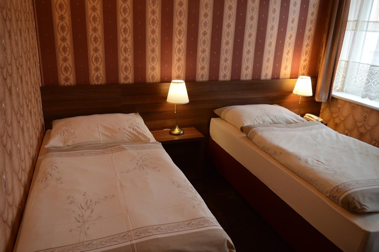 Hotel Lipa Бойнице Екстериор снимка